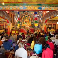 Klik om meer te weten over Yoga en Mindfulness - Stilte weekend - in Tibetaans klooster 'Stress Reductie'